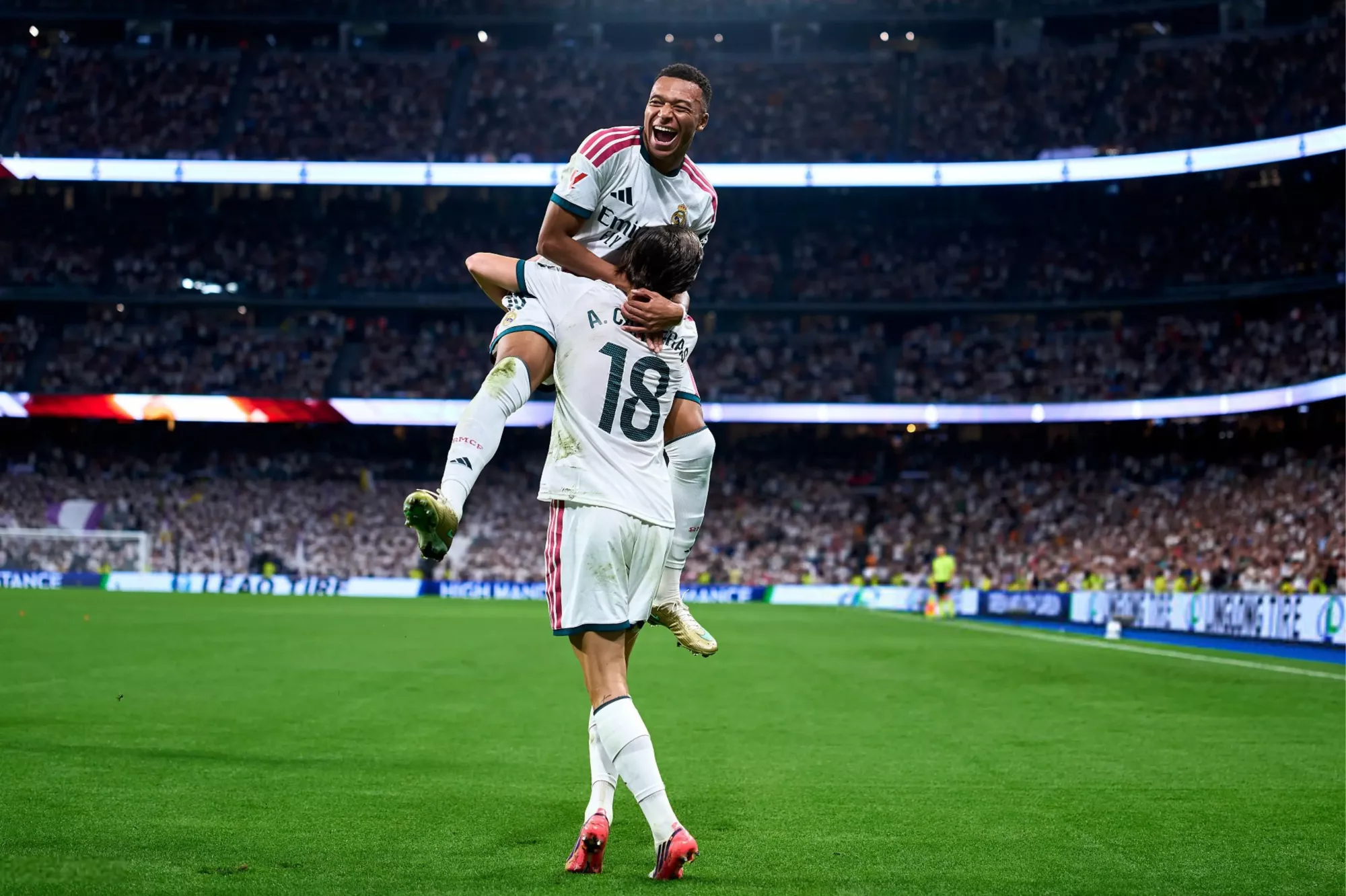 رویای کیلیان: امباپه در کمین رکورد رونالدو!